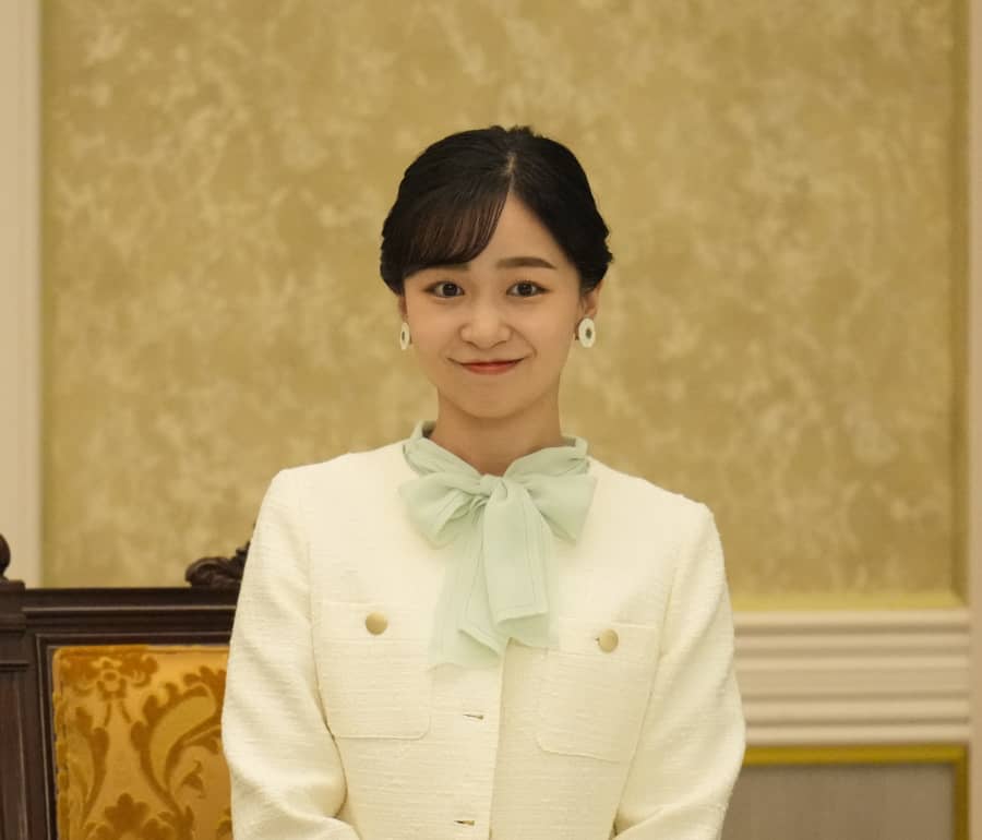 来年は今年と変わらぬ多忙ぶり…佳子さま「突然の婚約発表の可能性も