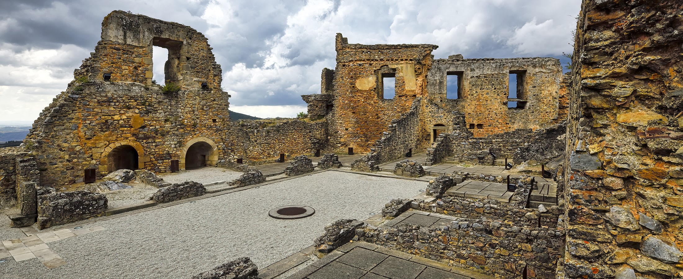 Ruins, Castelo Rodrigo