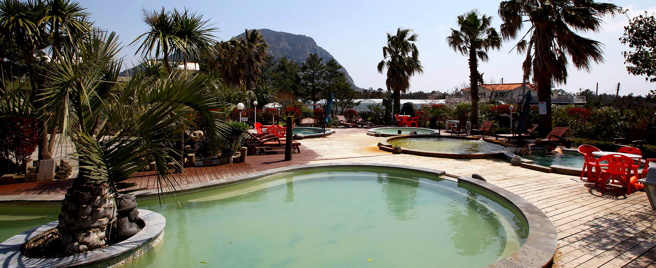 Sanbangsan Carbonated Hot Springs