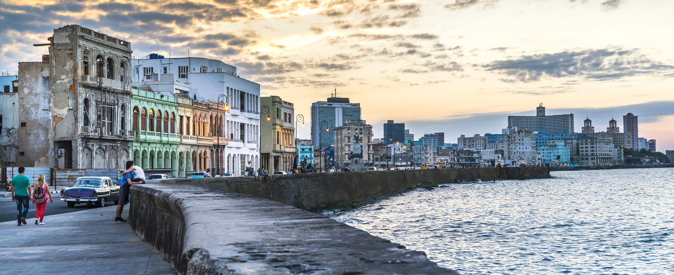 Panoramic view of the Malecón, Havana