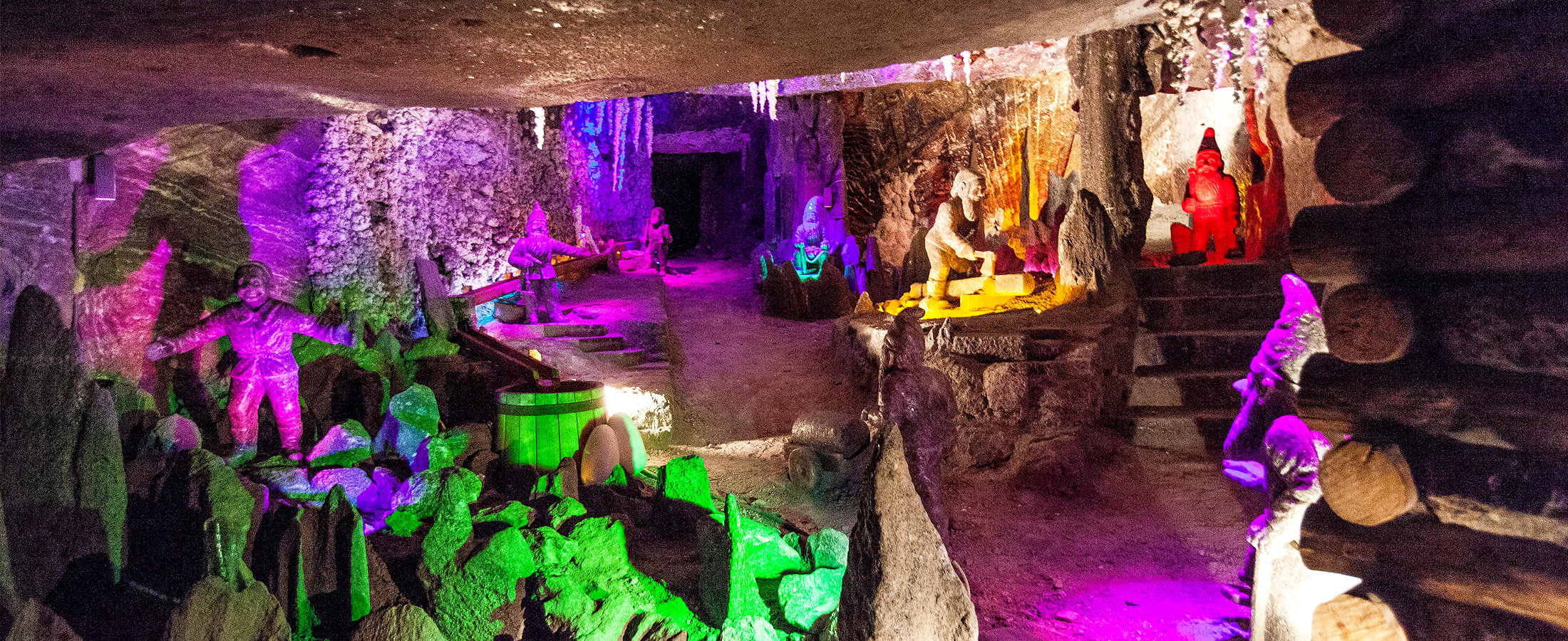 Sculptures, Wieliczka Salt Mine