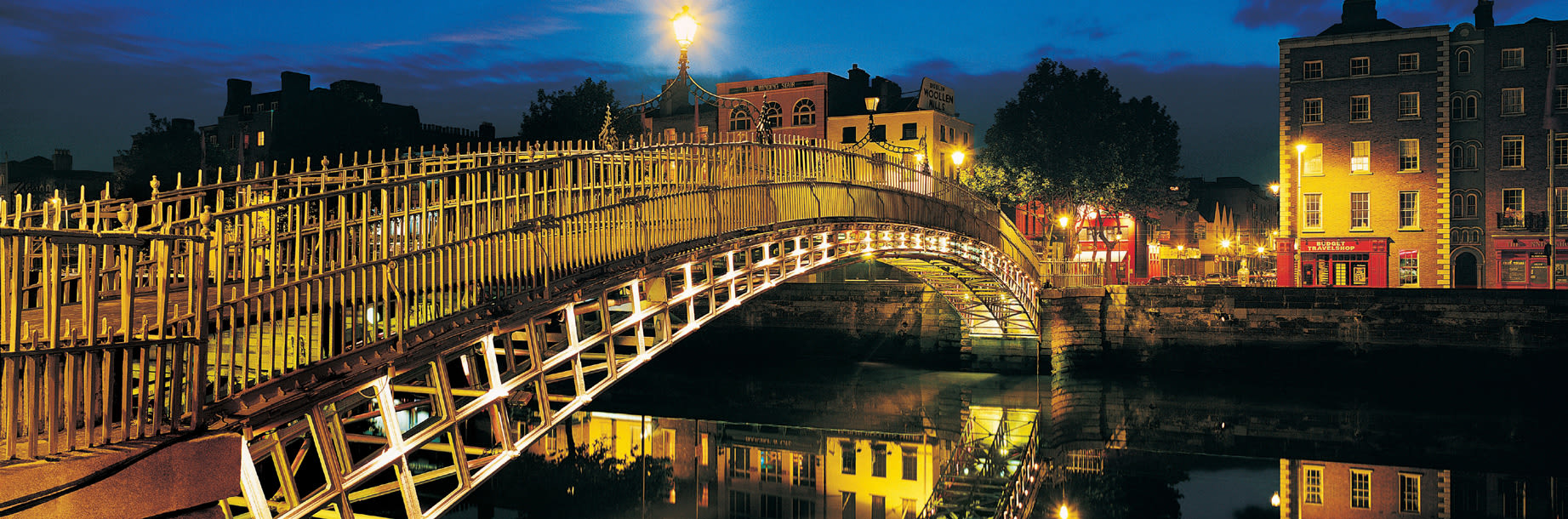 Ha'penny Bridge, Dublin
