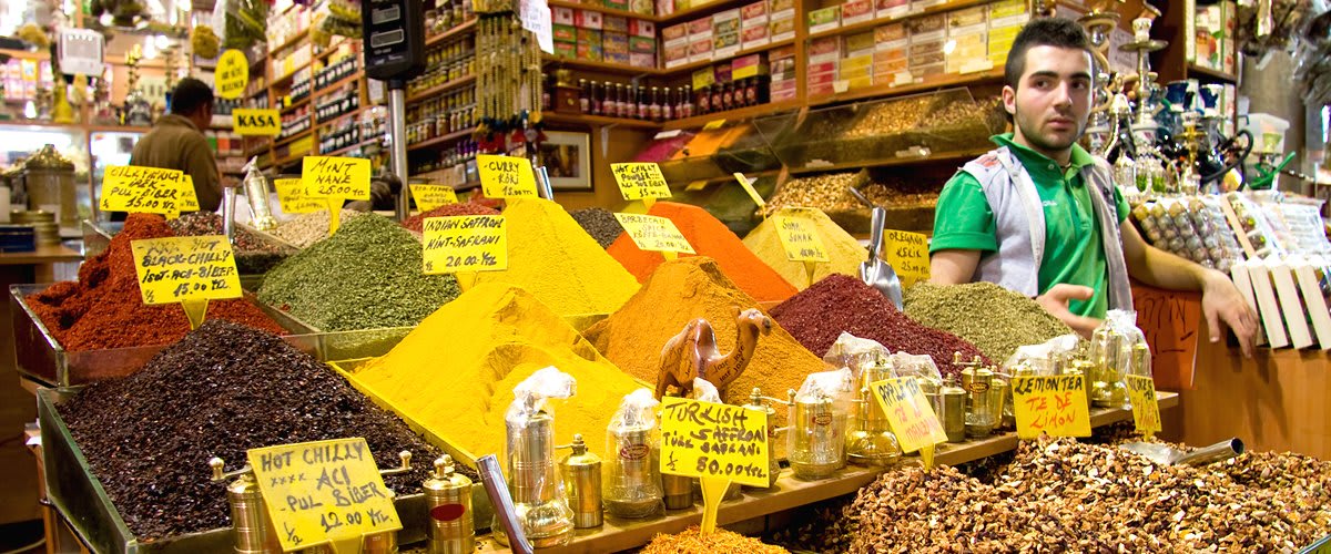 Spice souk, Grand Bazaar, Istanbul