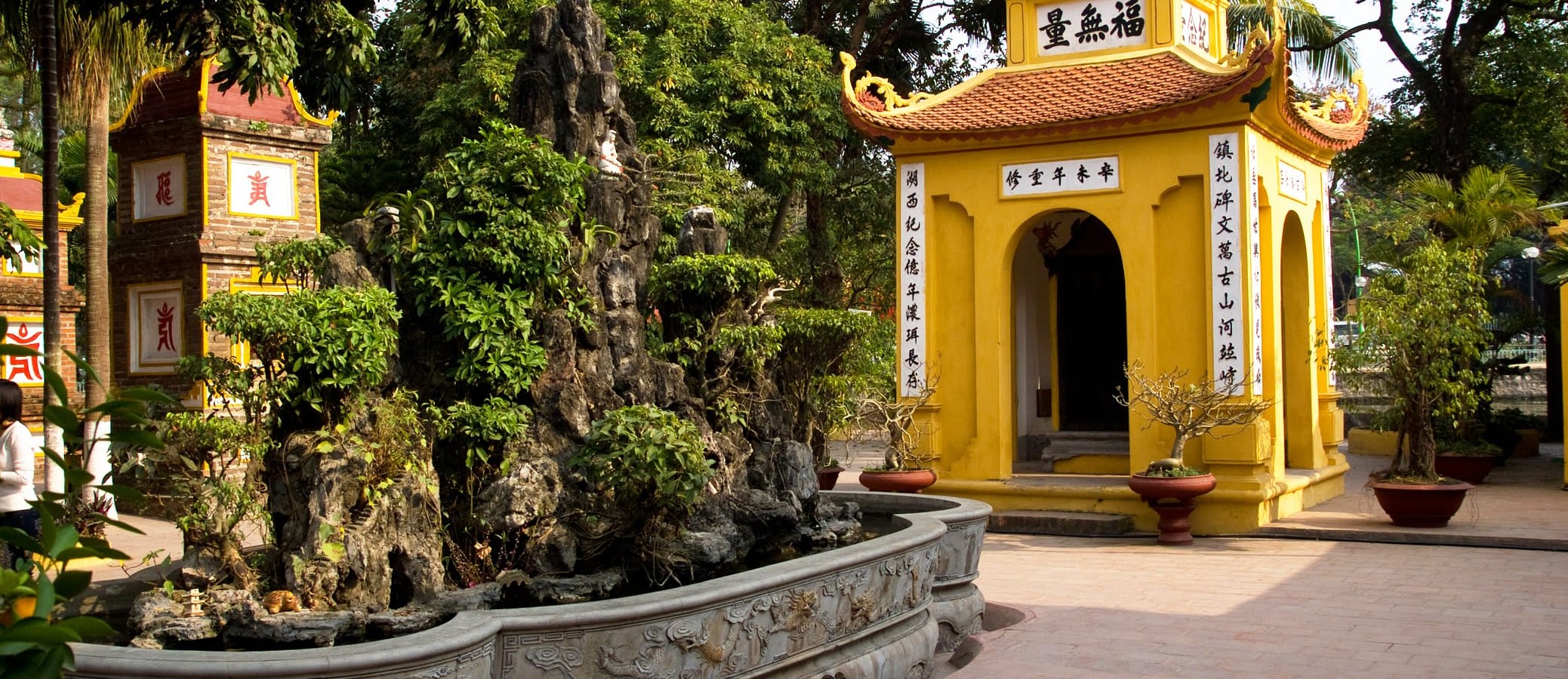Tran Quoc Pagoda, Hanoi