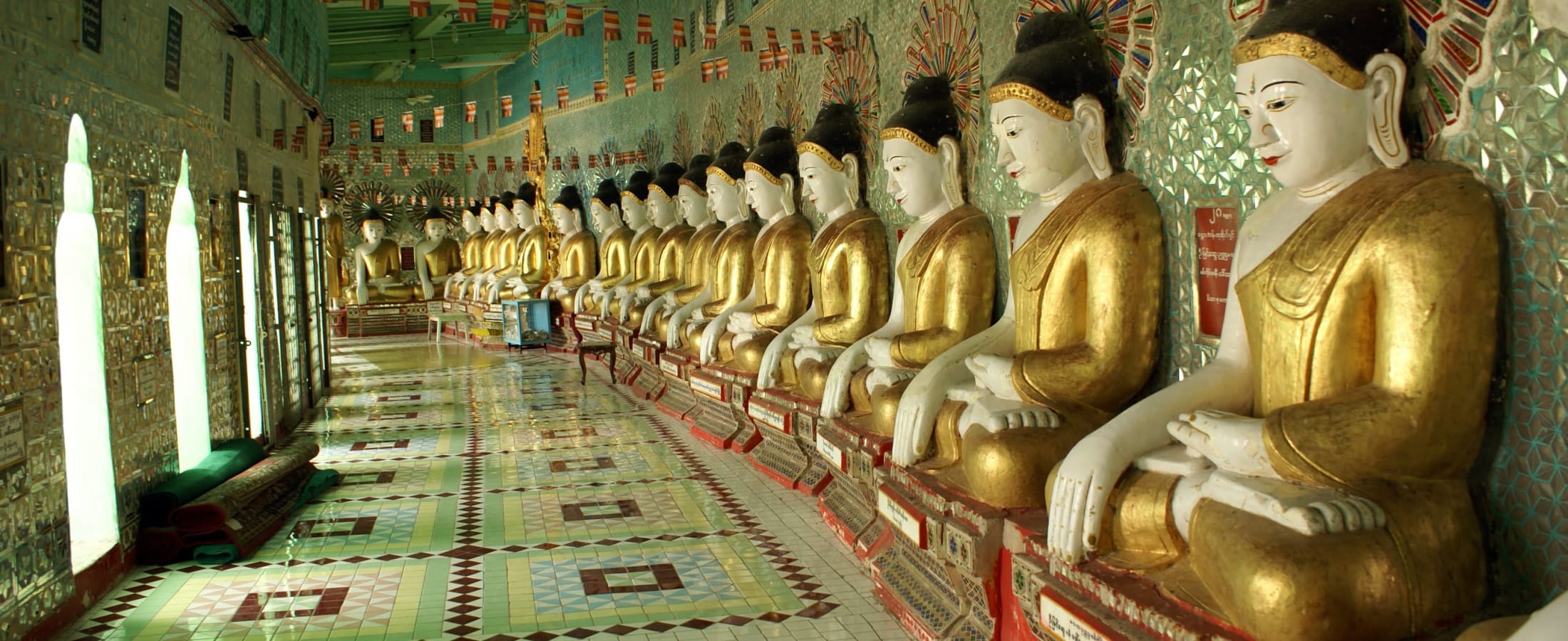 Row of Buddhas, Sagaing