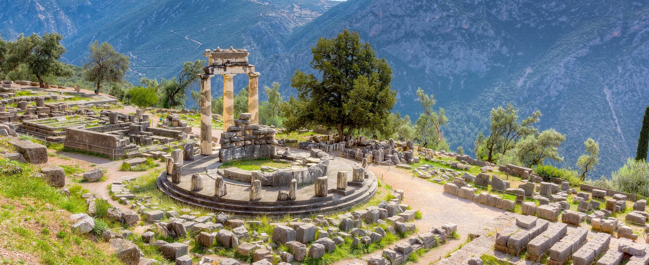 Sanctuary of Athena Pronaia, Delphi