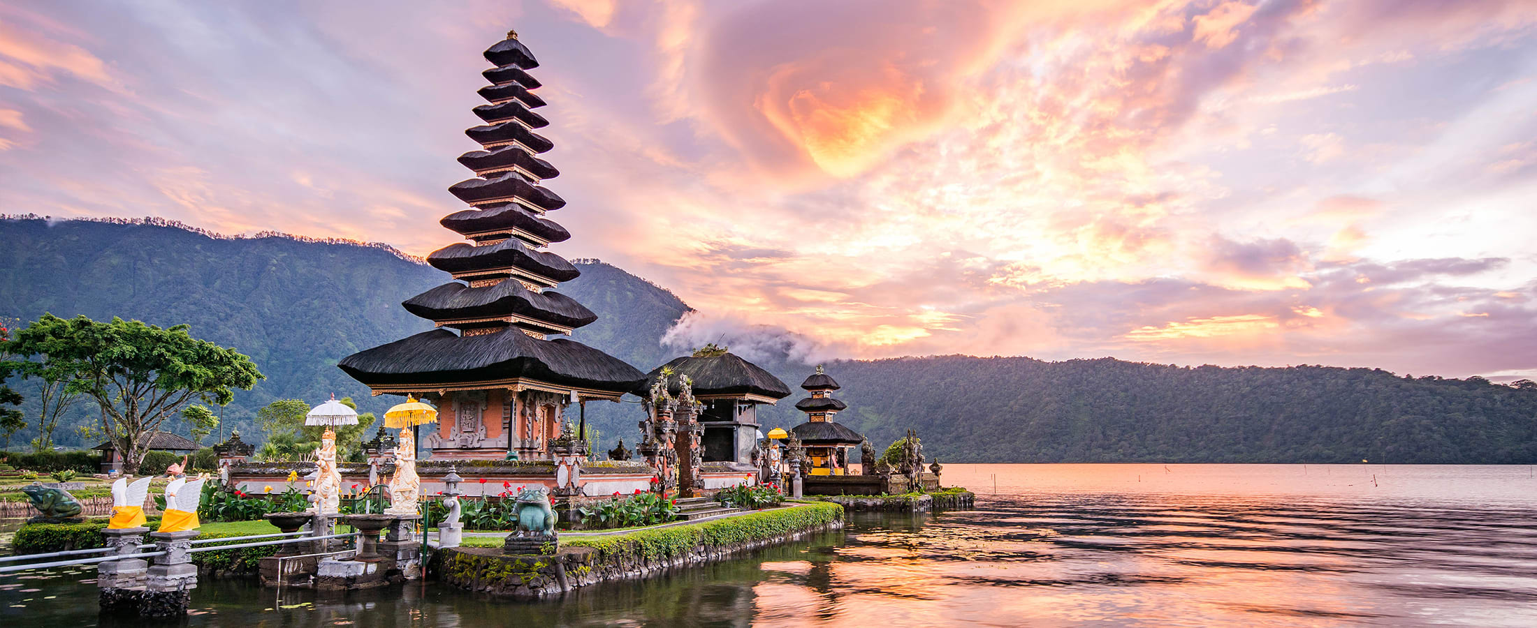 Ulun Danu Temple, Bali