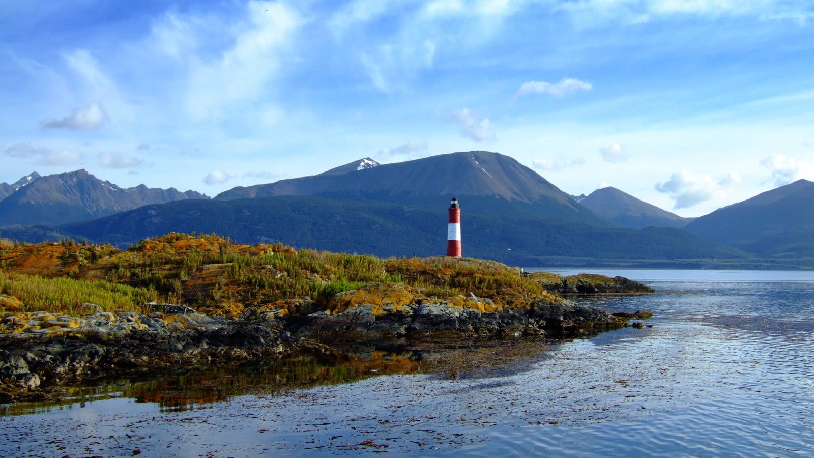 Ushuaia lighthouse
