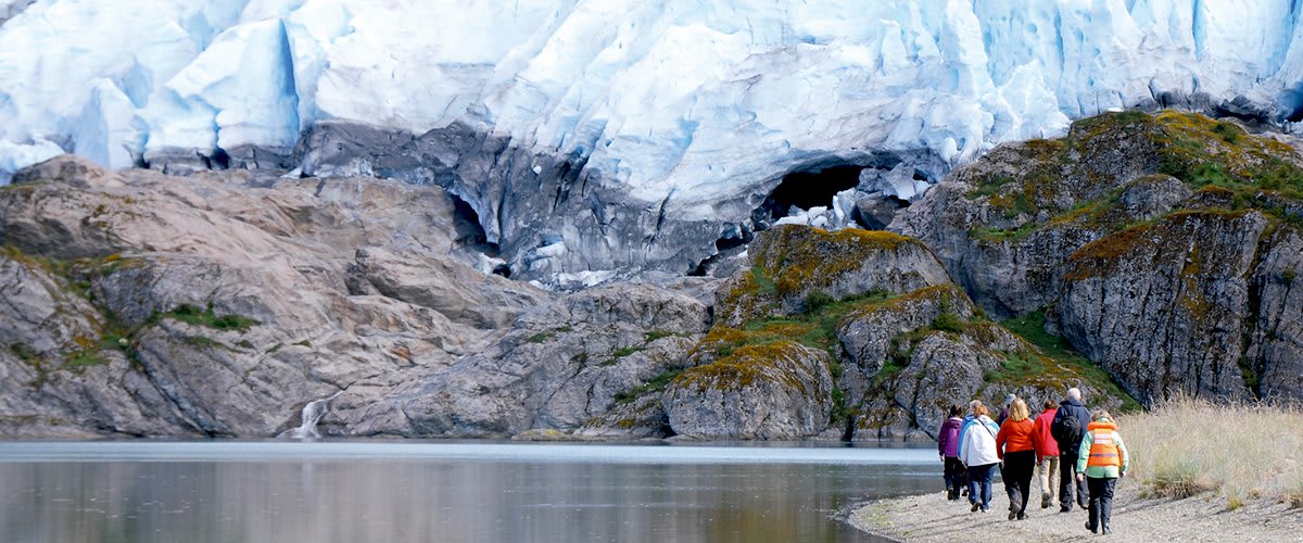 Walking towards Aguila Glacier