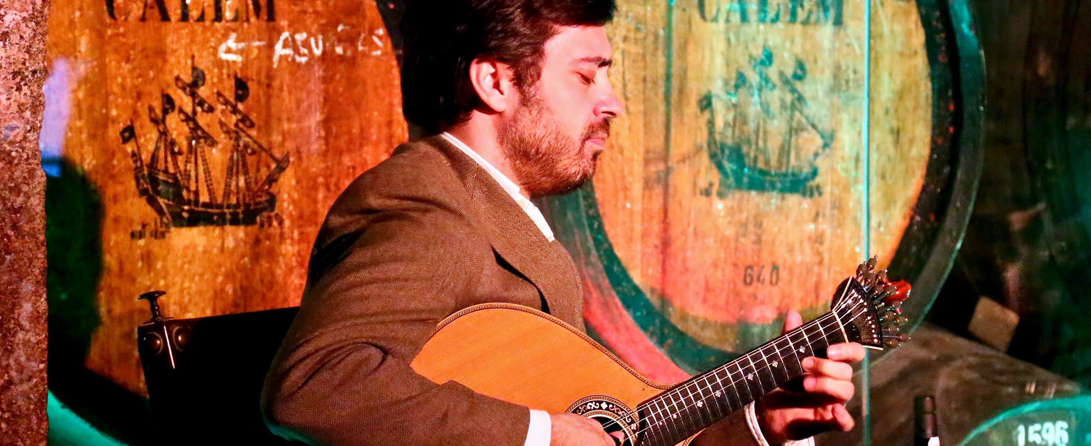 Musician, Porto