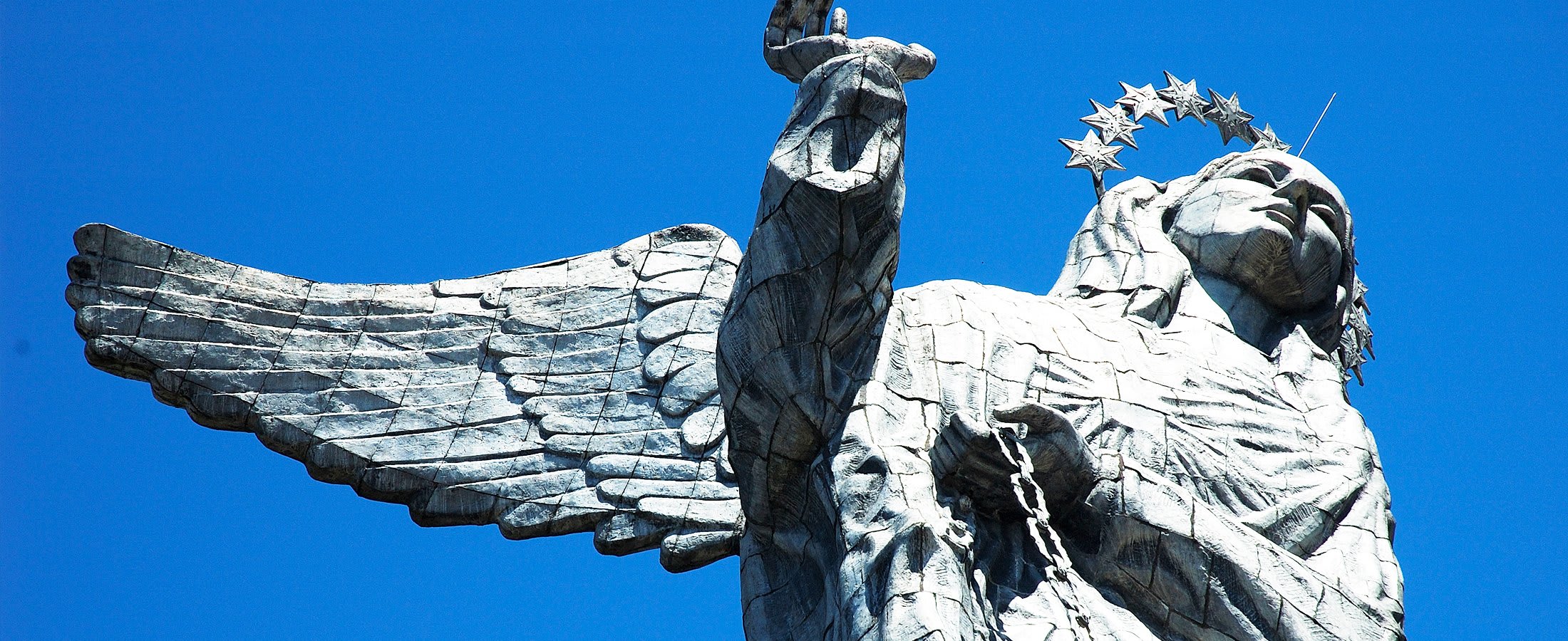 Virgin Mary statue, Quito