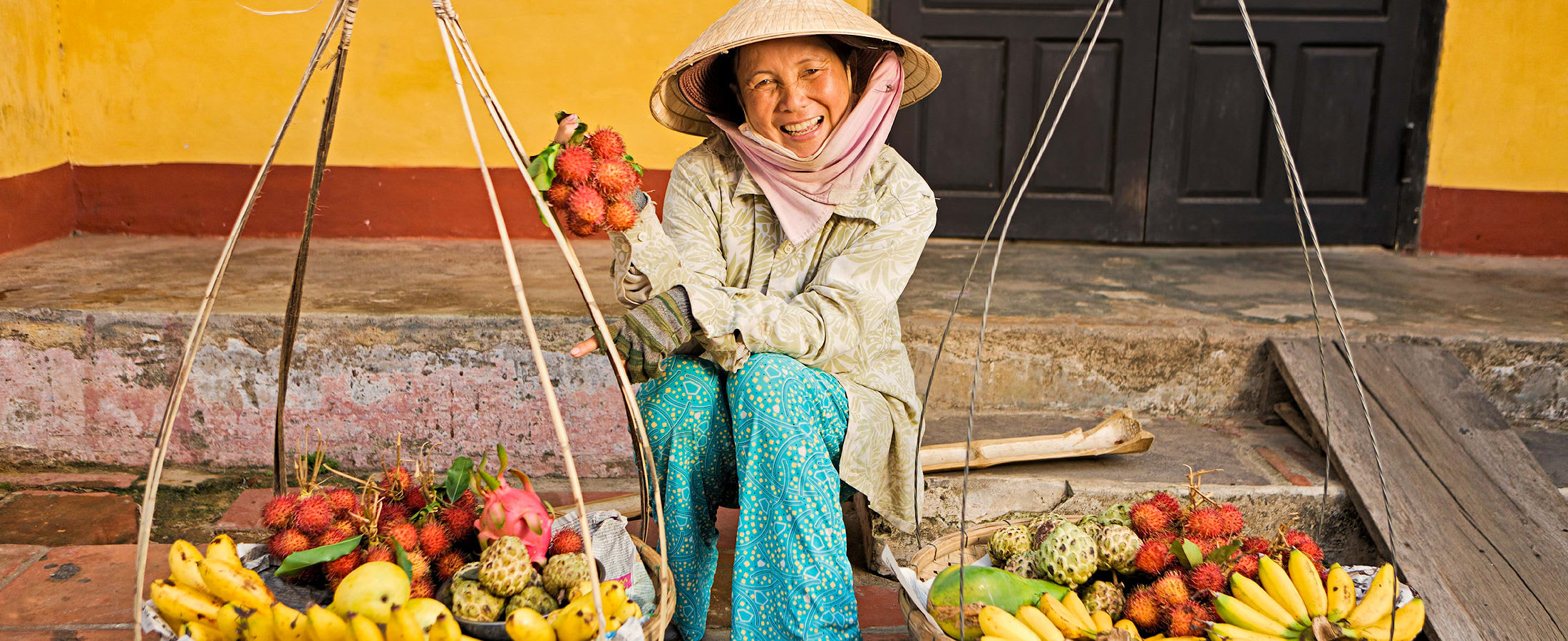 Fruit vendor, Hoi An