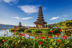 Ulun Danu Temple 