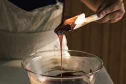 Making chocolate Photo by Ahmet Koç on Unsplash