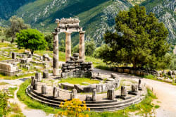 Temple of Athena Pronaia, Delphi 