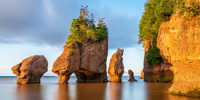 A Fun-Day at the Bay of Fundy: Hopewell Rocks! – Big Beaver Diaries