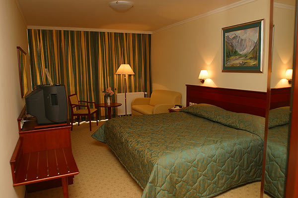 Golf Hotel Guest Rooms
