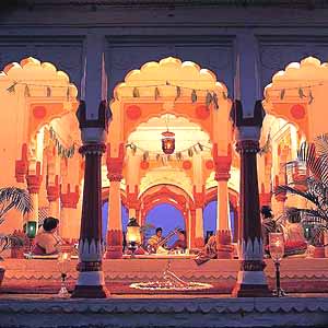 Dining at the Taj