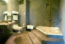 Casa Andina bathroom