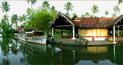 Coconut Lagoon reception area