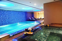Titanic City pool & jacuzzi