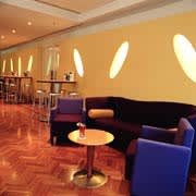 Radisson Hotel Melbourne bar