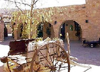 Petra Taybet Zaman hotel entrance