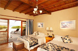Isabela Lodge guest room