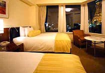 Tokyo Park Tower twin room