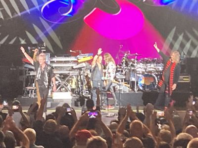 YES at the PNC Bank Arts Center