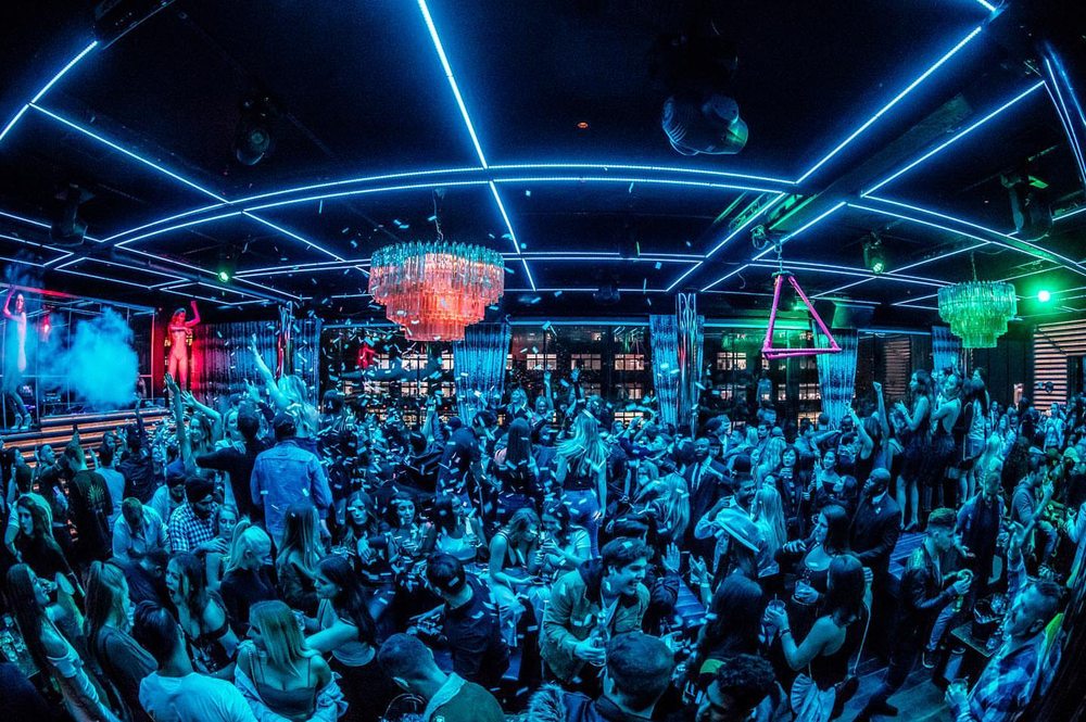 PHD Lounge, Night Club in Manhattan PHD Lounge, Night Club in Manhattan