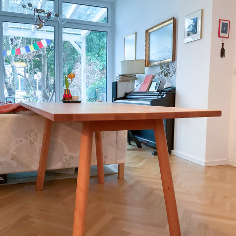 ref-1771840966-et160-esstisch