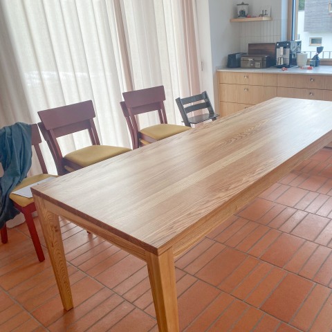ref-1791365743-et12-esstisch
