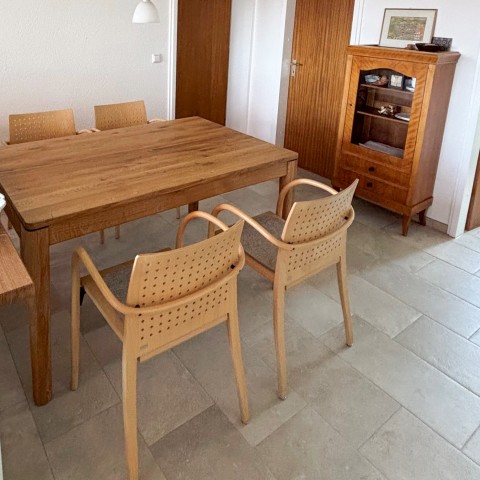 ref-1756113139-et134-esstisch