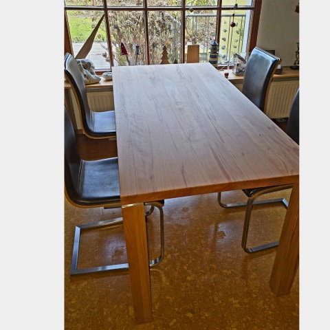 ref-1769761409-et02-esstisch