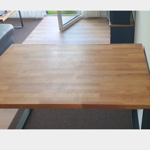 ref-1754563051-et39-esstisch