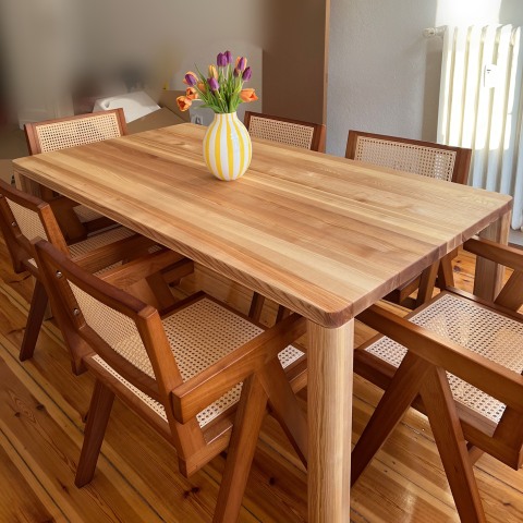 ref-1772446666-et05-esstisch