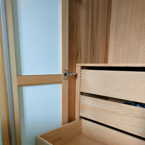 ref-1751277337-ks222-schrank