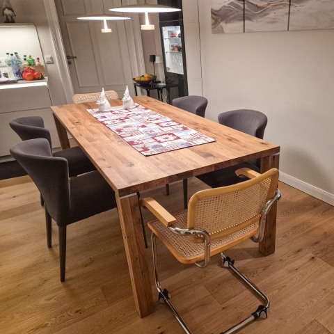 ref-1767619495-et02-esstisch