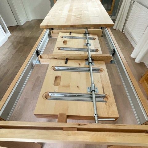 ref-1783340078-et10-ka-ausziehtisch