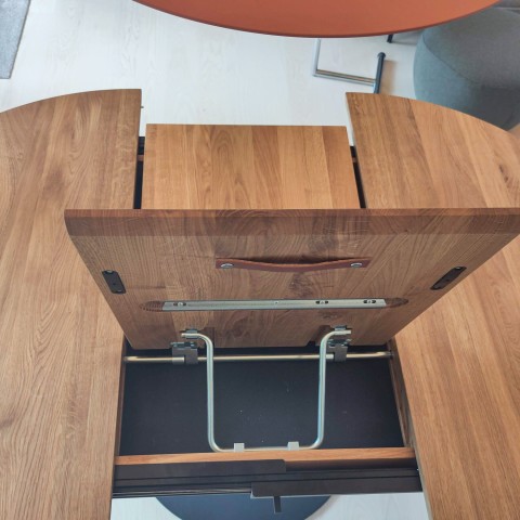 ref-1754983668-et330-sa-ausziehtisch