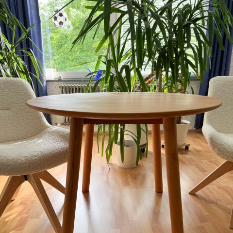ref-1751277630-et360-esstisch
