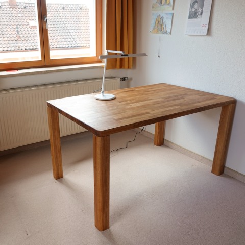 ref-1783341162-et05-esstisch