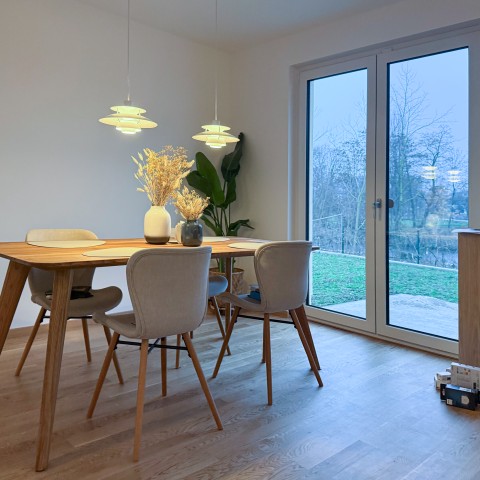 ref-1768215147-et125-esstisch