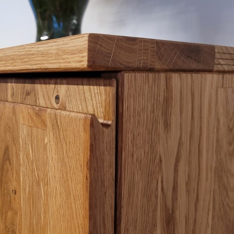 ref-1764585907-s103-sideboard