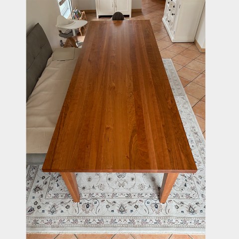 ref-1764585451-et21-esstisch