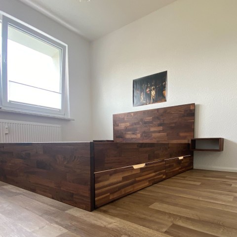 ref-1777276787-c1-cube