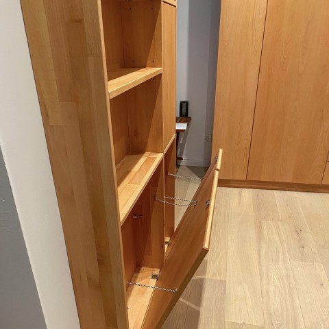 ref-1770646762-r100-regal