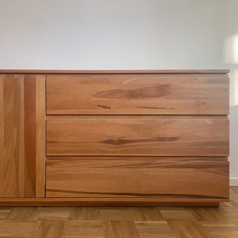 ref-1788781073-s102-sideboard