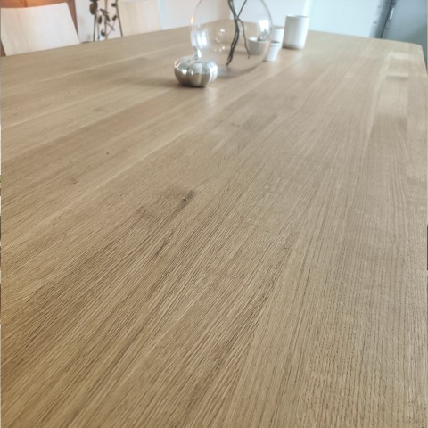 ref-1760954440-et125-esstisch